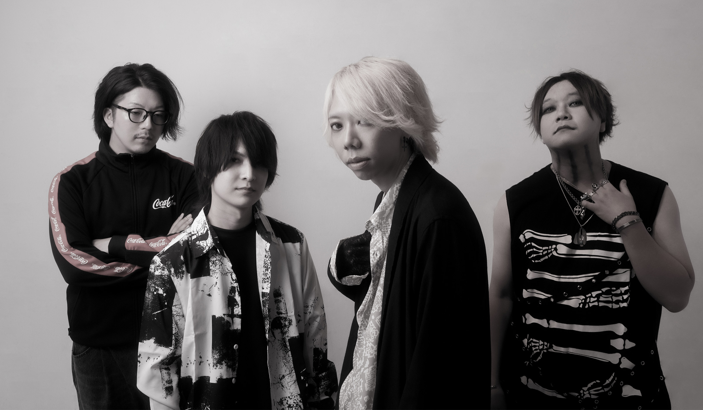 Loutre in Abyss│Loutre in Abyss OFFICIAL SITE -THE ABYSS-